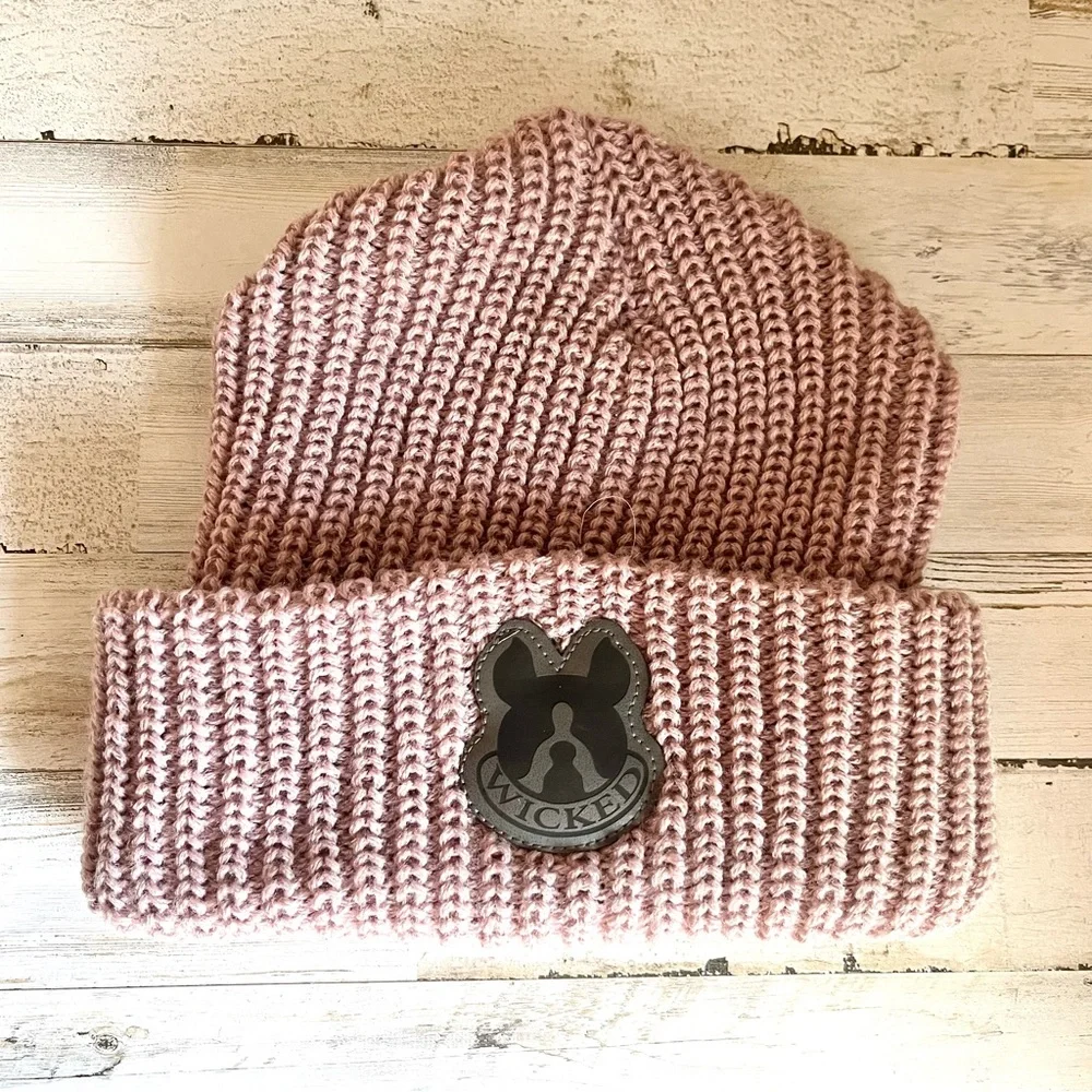New Ribbed Beanie